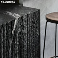LÁMINA TEXTURA DE PIEDRA TUBULAR NEGRA PU-10-B P.U 60CM X 1.20M